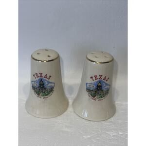Vintage Texas Salt And Pepper Shakers S&P The Lone Star State Gold Trim USA